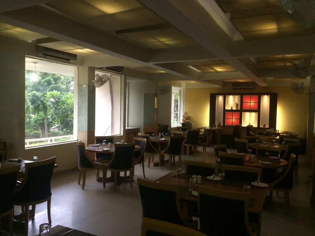 Grand Heritage Resort Greater Noida Ngoại thất bức ảnh